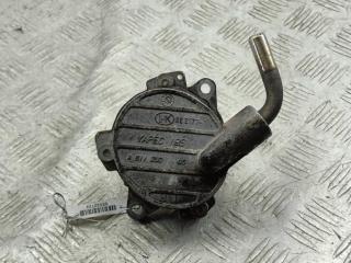 насос вакуумный Mercedes-Benz Vito 2001, 2.2 л., дизель, АКПП, чёрный, микроавтобус, 6112300165