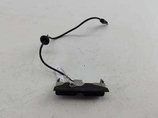 кнопка открытия багажника Ford Mondeo III 2005, 1.8 л., бензин, МКПП, красный, универсал
