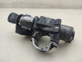 замок зажигания Toyota Avensis 2004, 2.0 л., дизель, МКПП, чёрный, универсал, 45020-05-04
