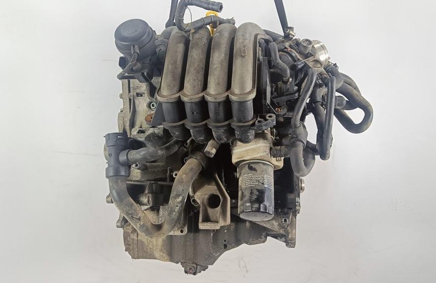 двигатель Volkswagen Passat B5+ (GP) 2004, 2.0 л., бензин, МКПП, AZM