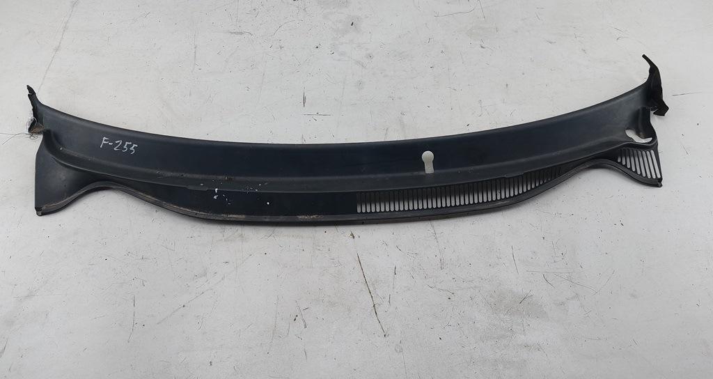 дождевик SEAT Ibiza 2008, 1.4 л., бензин, МКПП, чёрный, хетчбэк 5 дв., 6L1853185B