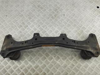 подрамник передний BMW 3 E36 1995, 1.6 л., бензин, МКПП, красный, хетчбэк 3 дв.