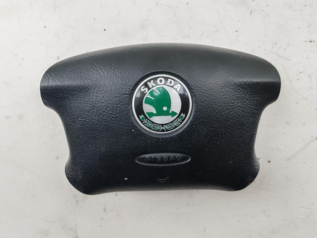 подушка безопасности водителя Skoda Octavia mk1 (A4 1U) 2000, 1.9 л., дизель, МКПП, серый, универсал, 1U0880201K