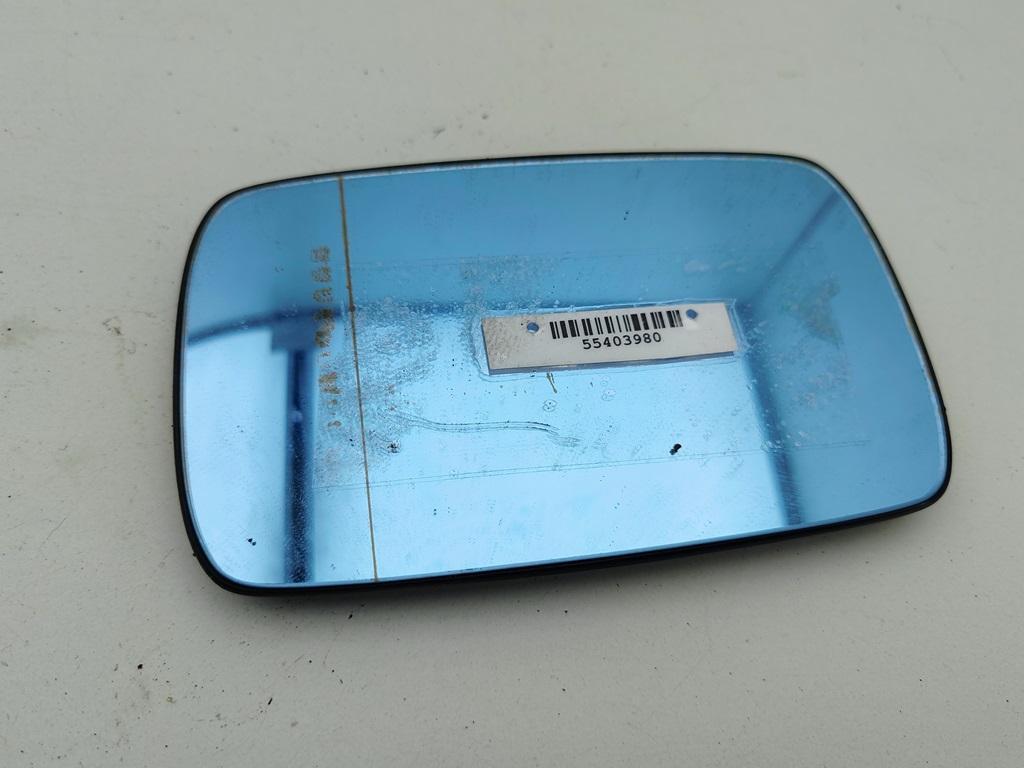 стекло зеркала наружного правого BMW 3 E46 2003, 2.0 л., бензин, МКПП, серый, универсал, 13528910 - фото №1