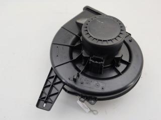 моторчик печки Skoda Fabia mk2 (5J) 2009, 1.2 л., бензин, МКПП, серый, универсал, 6Q1819015