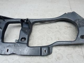 крепление фары левой Volkswagen Touareg 2 поколение 2011, 3.0 л., V6 TDI, дизель, АКПП, внедорожник 5 дв.
