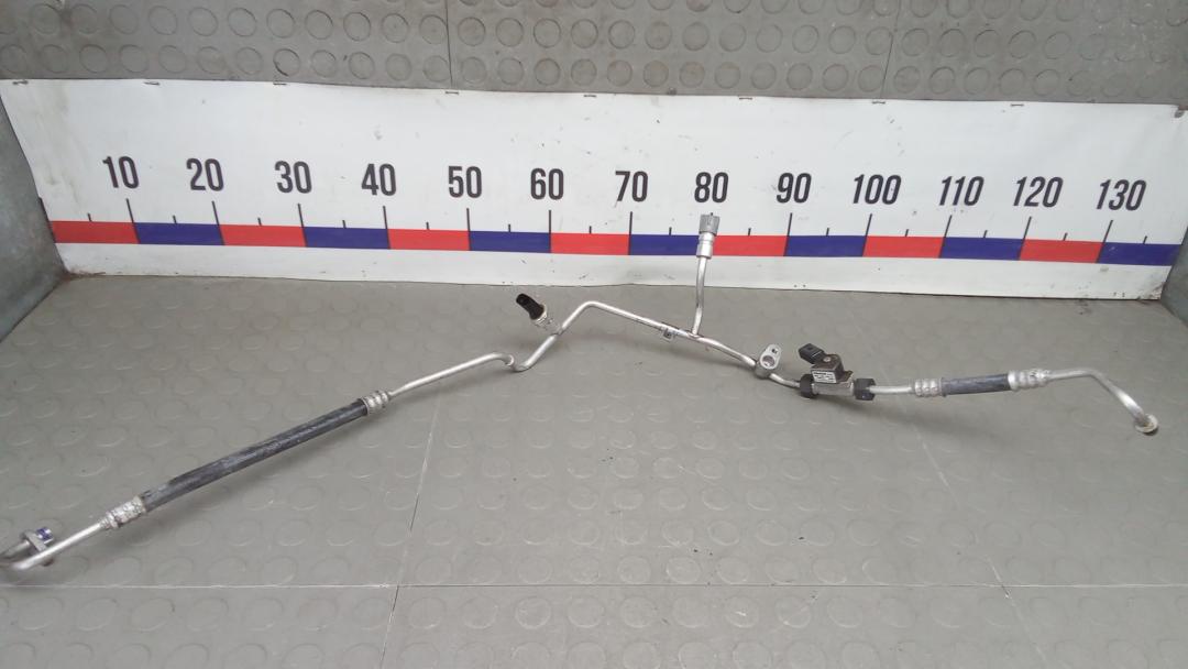 трубка кондиционера Volkswagen Id.4 2021, электро, АКПП, внедорожник 5 дв., 8R0260696B