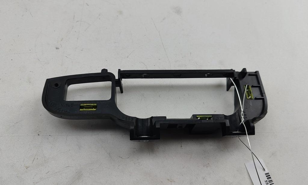 Корпус (держатель) ручки двери задней левой Volkswagen Sharan 2005, 1.9 л., дизель, АКПП, синий, минивэн, 7M3867179A - фото №1