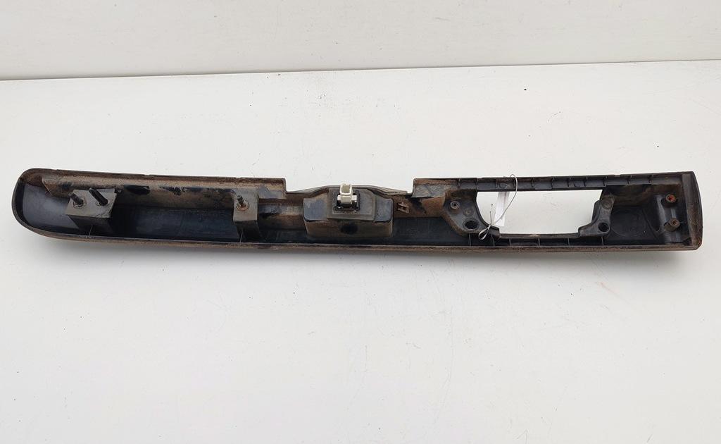 накладка подсветки номера Dacia (Renault) Logan I 2007, 1.5 л., дизель, МКПП, серый, универсал, 8200490253