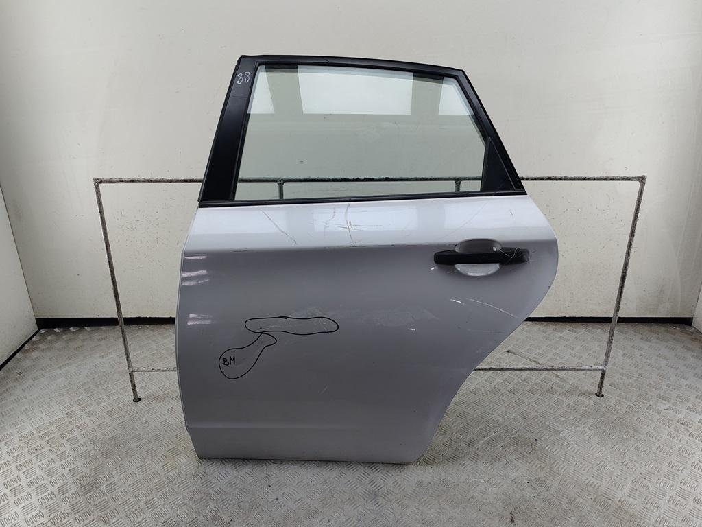 дверь сдвижная Subaru Impreza 2009, белый, хетчбэк 5 дв.