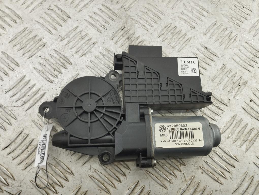 моторчик стеклоподъемника передний правый Volkswagen Transporter T5 2007, 2.5 л., дизель, МКПП, серый, микроавтобус, 6Y2959802 - фото №1
