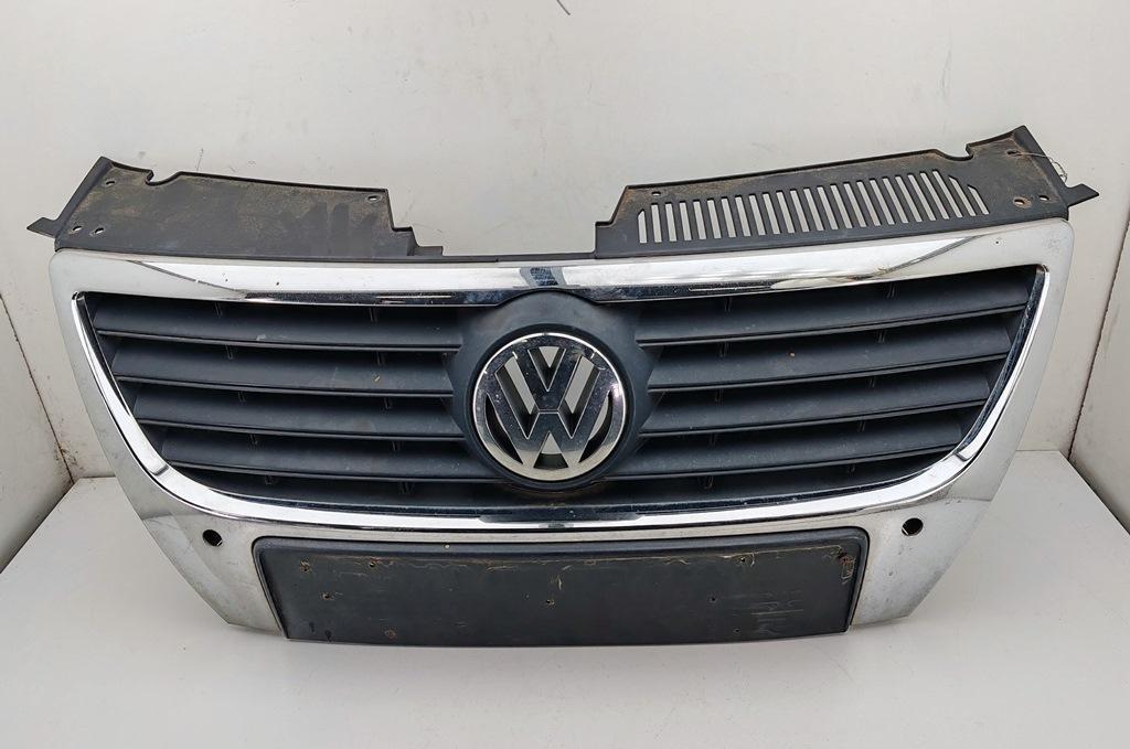 решетка радиатора Volkswagen Passat B6 2007, серый, седан, 3C0853651