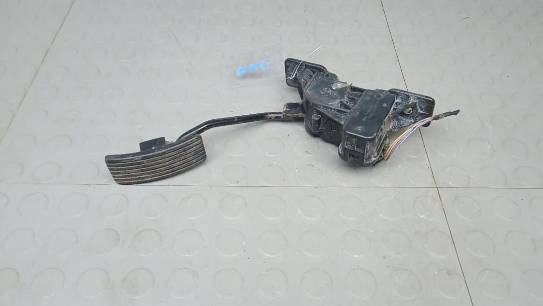 педаль Mitsubishi Pajero 2014, 3.2 л., дизель, АКПП, внедорожник 5 дв.