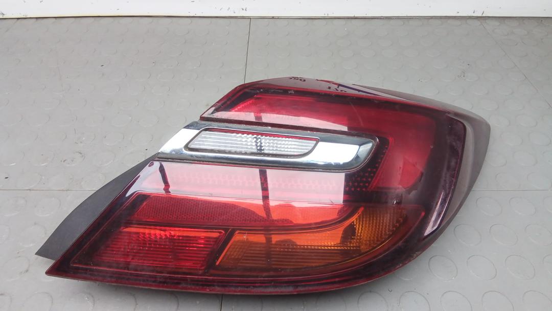 фонарь задний правый Opel Insignia 2014, 1.8 л., бензин, МКПП, хетчбэк 5 дв.