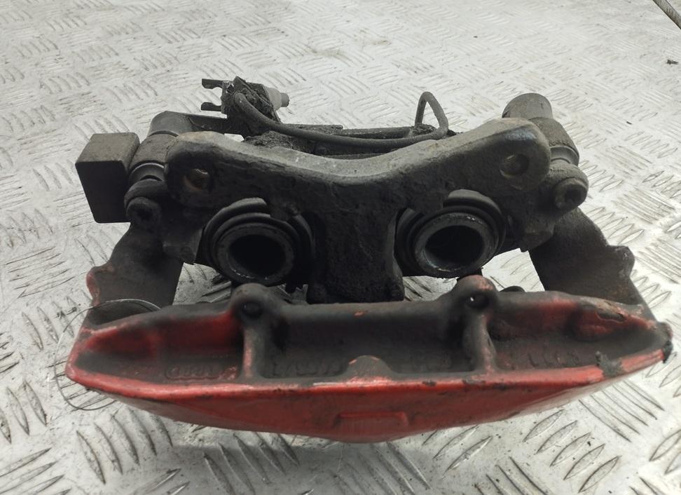 суппорт передний правый Audi A6 C5 2002, 4.2 л., бензин, АКПП, чёрный, универсал - фото №1