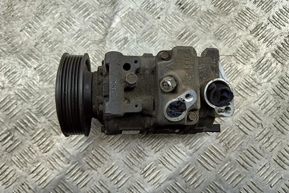 компрессор кондиционера Volkswagen Golf-5 2009, 1.4 л., бензин, 1K0820859T - фото №1