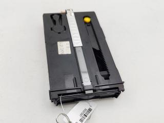 подстаканник Audi A6 C5 1998, 2.4 л., бензин, МКПП, серый, седан, 4B0862534A