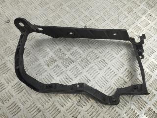 крепление фары левой Audi A8 D2 2002, 4.2 л., бензин, АКПП, чёрный, седан, 4D0805855K