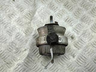 подушка крепления двигателя Audi A6 C6 2006, 2.7 л., дизель, АКПП, чёрный, универсал, 4F0199382D