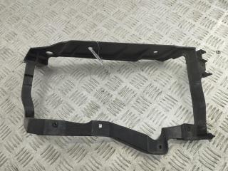 крепление фары правой Audi A8 D2 2002, 4.2 л., бензин, АКПП, чёрный, седан, 4D0805856K