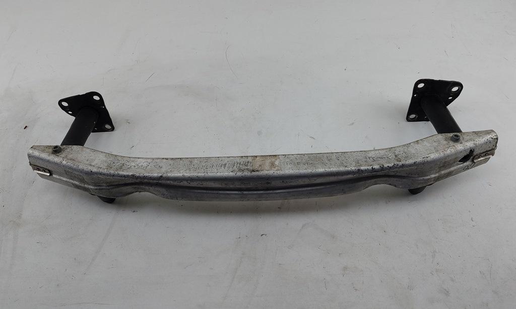 усилитель бампера переднего Audi A4 B7 2006, 2.0 л., TFSI, бензин, МКПП, чёрный, универсал - фото №1