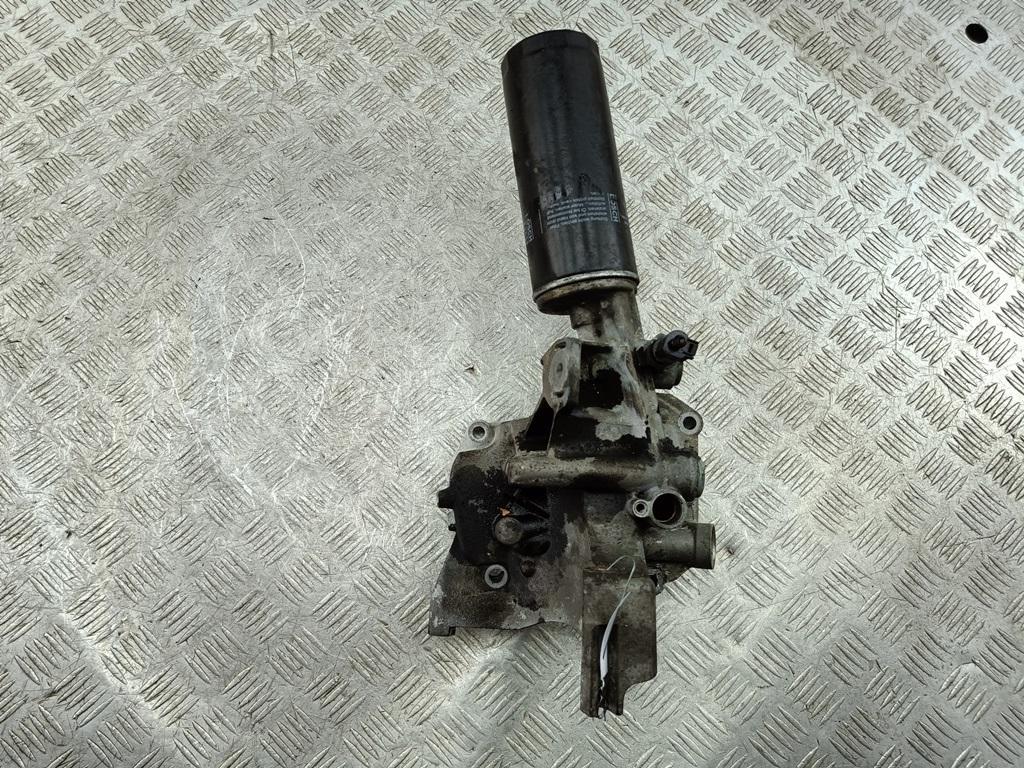 корпус масляного фильтра Audi A6 C5 2002, 4.2 л., бензин, АКПП, универсал, 077115405J
