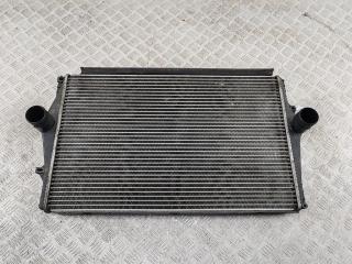 радиатор интеркулера Volvo S80 1999, 2.0 л., бензин, МКПП, чёрный, седан