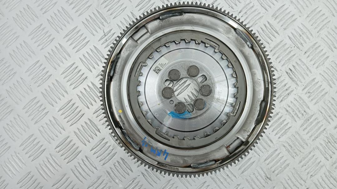 маховик Skoda Kamiq 2025, 1.0 л., бензин, АКПП, внедорожник 5 дв., 04C105266H - фото №1