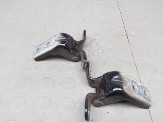 петля двери Kia Sorento 2013, 2.2 л., дизель, МКПП, внедорожник 5 дв.