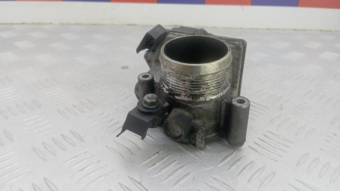 заслонка дроссельная Volkswagen Passat CC 2013, 2.0 л., дизель, АКПП, седан, 03L128063AC