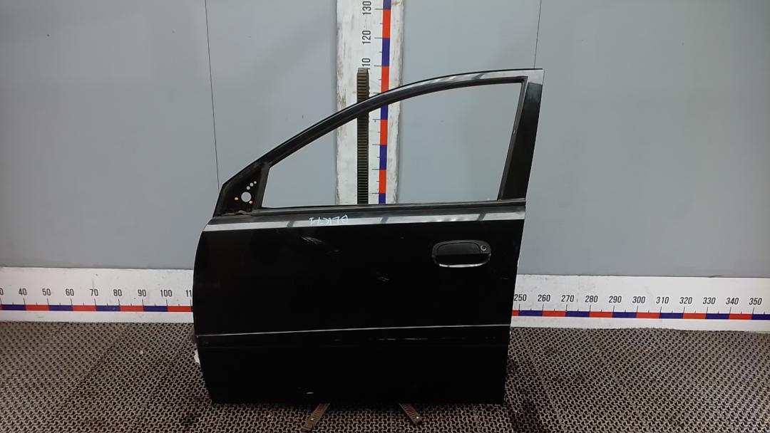 дверь передняя левая Kia Rio 2011, 1.4 л., бензин, МКПП, хетчбэк 5 дв.