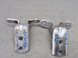 петля двери Kia Sorento 2010, 2.2 л., дизель, АКПП, внедорожник 5 дв.