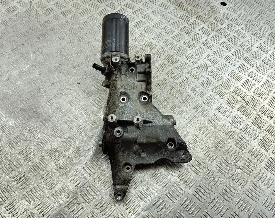 корпус масляного фильтра Volkswagen Passat B6 2009, 1.8 л., бензин, МКПП, универсал, 06J903143AG