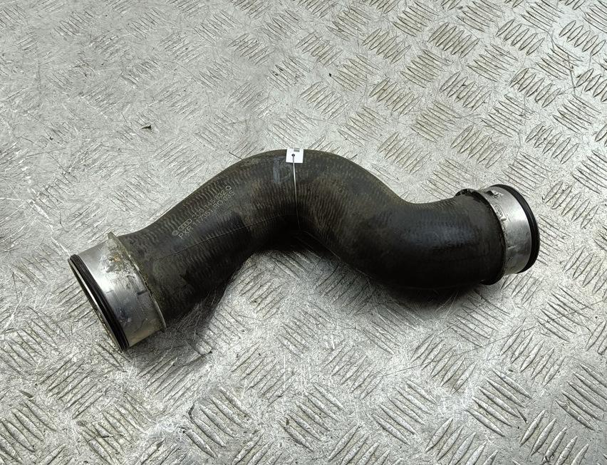 патрубок интеркулера Volkswagen Passat B6 2009, 1.8 л., бензин, МКПП, чёрный, универсал, 3C0145832Q