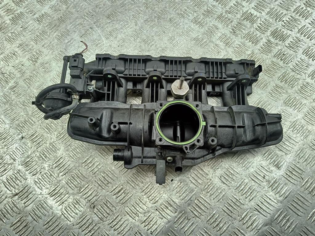 коллектор впускной Volkswagen Passat B6 2009, 1.8 л., бензин, универсал, 06J198211D