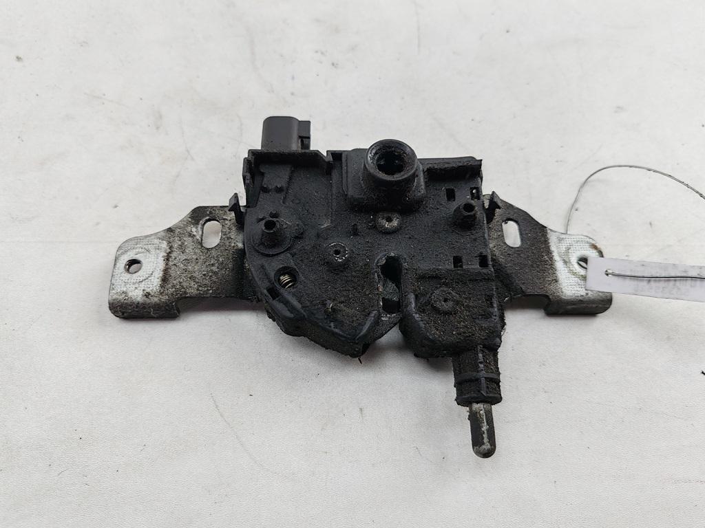 замок капота Ford Mondeo III 2000, 2.0 л., бензин, МКПП, серый, универсал, 1S7A16700AA