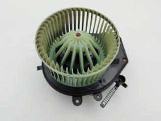моторчик печки Volkswagen Passat B5+ (GP) 2001, 1.6 л., бензин, МКПП, серый, универсал, 8D1820021