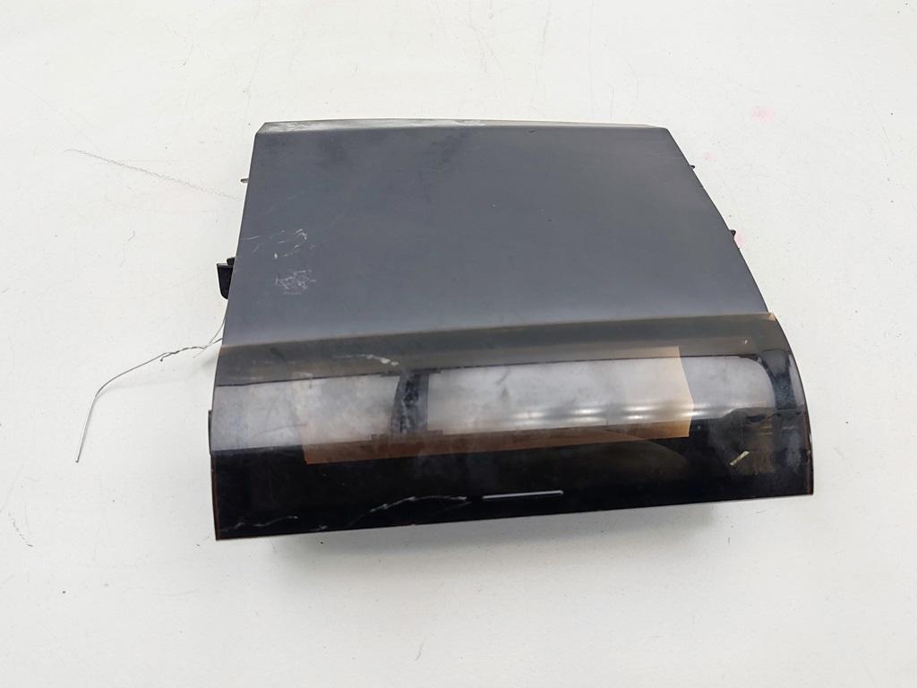 бардачок Toyota Prius (XW20 2005, 1.5 л., гибрид, АКПП, серый, хетчбэк 5 дв., 5542047010 - фото №1