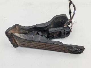 педаль Volkswagen Passat B6 2005, 2.0 л., дизель, МКПП, серый, универсал, 1K1723503L