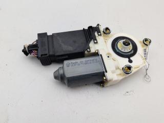 моторчик стеклоподъемника передний левый Volkswagen Golf-4 2002, 1.9 л., АКПП, универсал, 1C1959801A