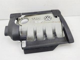 декоративная крышка двигателя Volkswagen Passat B6 2007, 2.0 л., дизель, МКПП, серый, седан, 03G103907