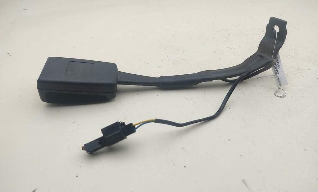 замок ремня безопасности Volkswagen Passat B6 2009, 1.4 л., бензин, АКПП, чёрный, универсал, 1K3857756AK