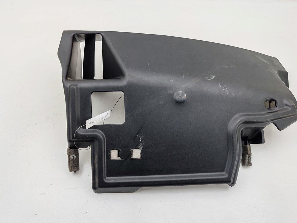 накладка на торпедо (консоль) Toyota Prius (XW20 2005, 1.5 л., гибрид, АКПП, серый, хетчбэк 5 дв., 5560747020 - фото №1