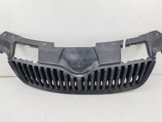 решетка радиатора Skoda Fabia mk2 (5J) 2009, серый, хетчбэк 5 дв., 5J0853668
