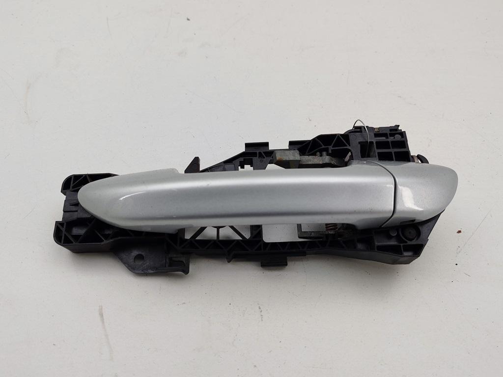 ручка наружная задняя левая Volkswagen Passat B6 2007, 2.0 л., бензин, МКПП, серый, седан, 3C0837885G