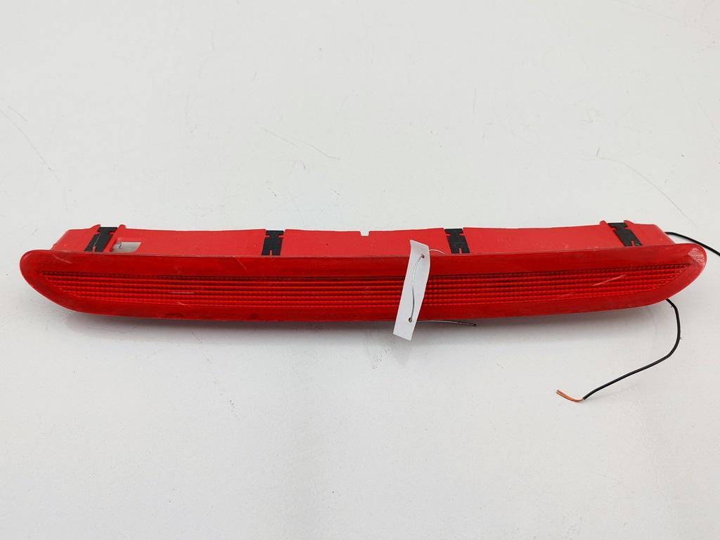 стоп-сигнал Volkswagen Tiguan 2014, 2.0 л., дизель, МКПП, серый, внедорожник 5 дв., 1K6945097G