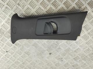 обшивка стойки центральной левой Skoda Octavia mk2 (A5 1Z) 2005, 2.0 л., бензин, МКПП, чёрный, универсал, 1Z0867293B