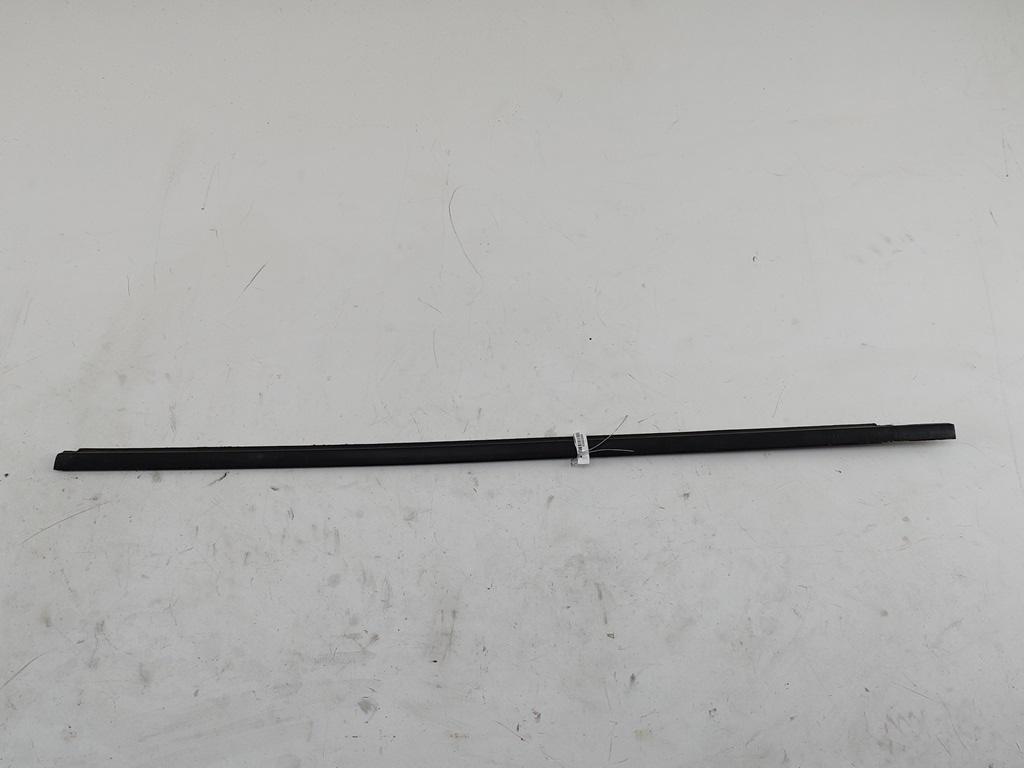 Молдинг стекла двери наружный Volkswagen Sharan 2001, 1.9 л., дизель, МКПП, серый, минивэн