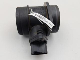 Расходомер (измеритель потока воздуха) Volkswagen Passat B6 2006, 1.9 л., дизель, МКПП, синий, универсал, 038906461B