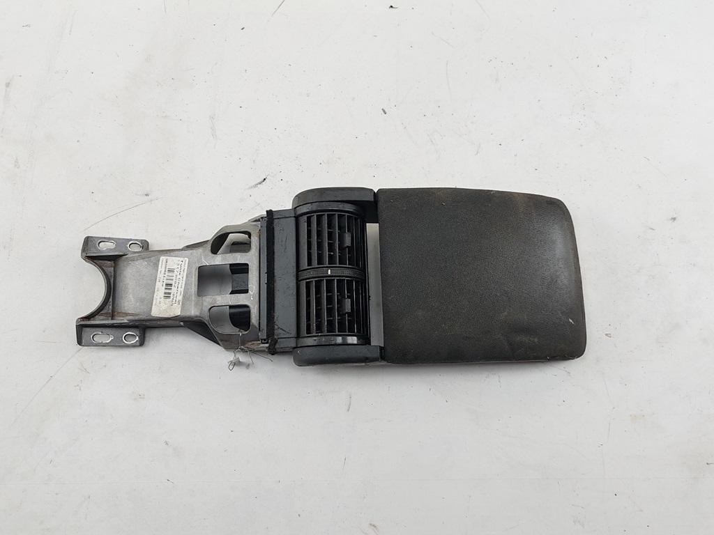 подлокотник Opel Vectra C 2002, 2.2 л., бензин, МКПП, серый, седан, 13173082
